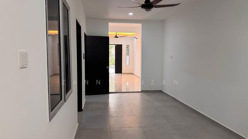 Rumah Teres 2-Tingkat untuk Dijual di Bukit Sentosa (Rawang) - Zann Fauzan - Interior - PropertyGuru.com.my