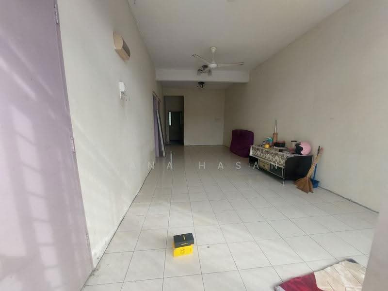 Terraced House for Sale in Kuala Pilah (Negeri Sembilan) - Diana Hasan - Living Room - PropertyGuru.com.my