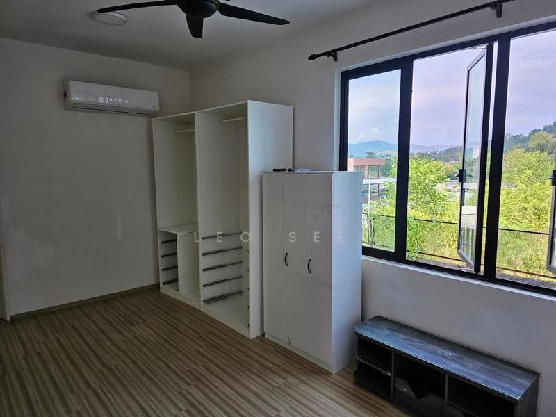Rumah Berkembar untuk Disewa di Taman Kajang Perdana (Kajang) - Leo See - Bedroom - PropertyGuru.com.my