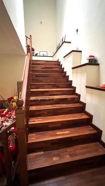 Semi-Detached House for Rent in Tropicana (Petaling Jaya) - Kavan Ho - Large Staircase - PropertyGuru.com.my