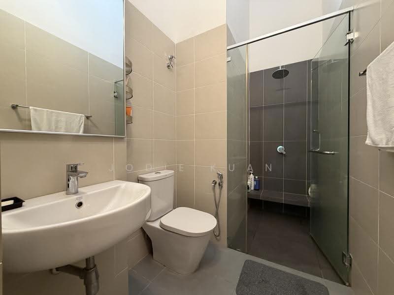Master Bedroom with Ensuite Bath