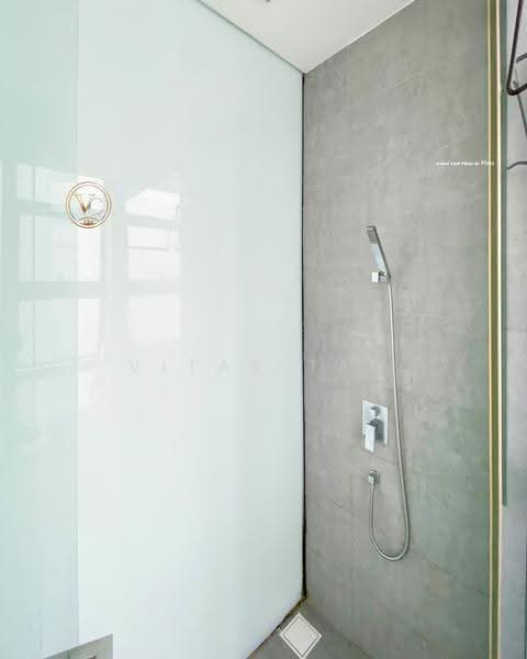 Kediaman Servis untuk Disewa di The Square @ One City - Vitas Tan - Bathroom - PropertyGuru.com.my