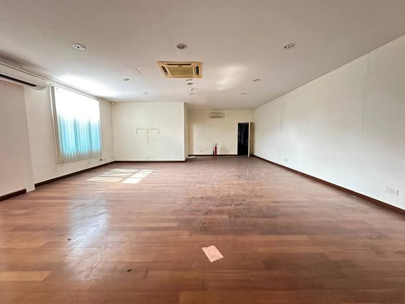 Warehouse for Sale in Bukit Jelutong (Shah Alam) - Fiza Aziz - Interior - PropertyGuru.com.my