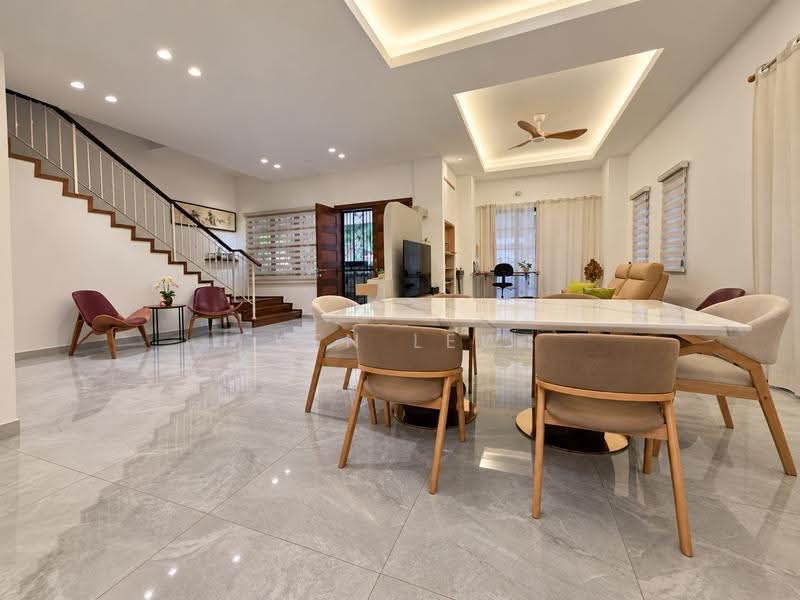 Rumah Berkembar untuk Dijual di Taman Segar Perdana (Cheras) - Ken Lew - Living Room - PropertyGuru.com.my