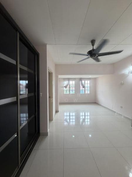 2.5-storey Terraced House for Sale in Seksyen 5 (Petaling Jaya) - Tiffany Siow - Interior - PropertyGuru.com.my