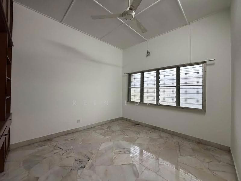 Rumah Teres untuk Dijual di Taman Kok Doh (Batu) - Reen Loke - Interior - PropertyGuru.com.my