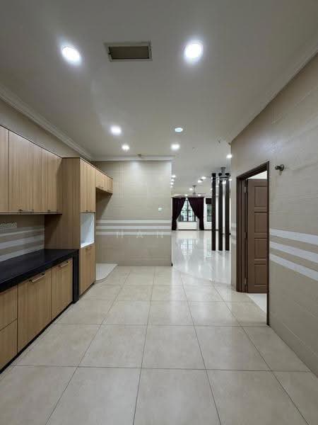 3-storey Terraced House for Sale in Taman Overseas Union (Taman Oug) (Jalan Klang Lama (Old Klang Road)) - Han . - Interior - PropertyGuru.com.my