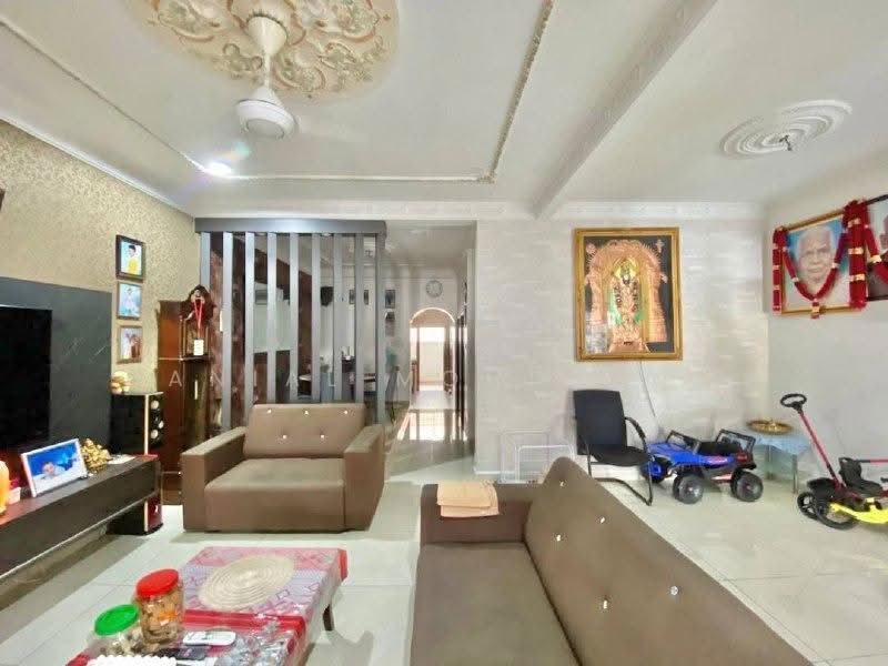 Rumah Teres 2-Tingkat untuk Dijual di Klang (Selangor) - Danial Mohd Zaki - Living Room - PropertyGuru.com.my