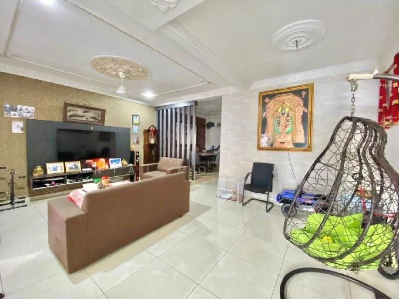 Rumah Teres 2-Tingkat untuk Dijual di Klang (Selangor) - Danial Mohd Zaki - Living Room - PropertyGuru.com.my