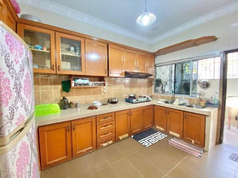Rumah Teres 2-Tingkat untuk Dijual di Klang (Selangor) - Danial Mohd Zaki - Kitchen - PropertyGuru.com.my