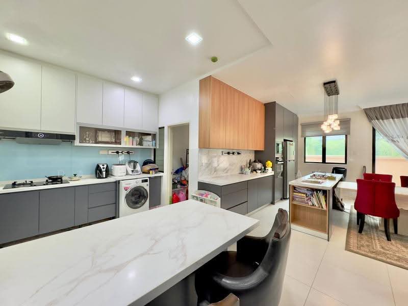 Cluster House for Sale in Shah Alam (Selangor) - Danial Mohd Zaki - Kitchen - PropertyGuru.com.my