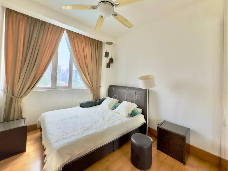 Kondominium untuk Dijual di Brunsfield EmbassyView - Danial Mohd Zaki - Bedroom - PropertyGuru.com.my