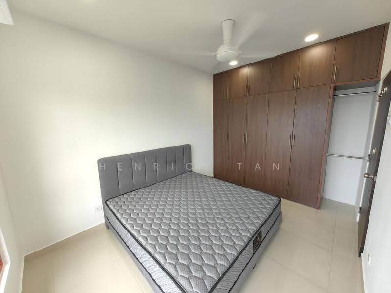 Condominium for Sale at Summer Villa - Henrick Tan - Bedroom - PropertyGuru.com.my
