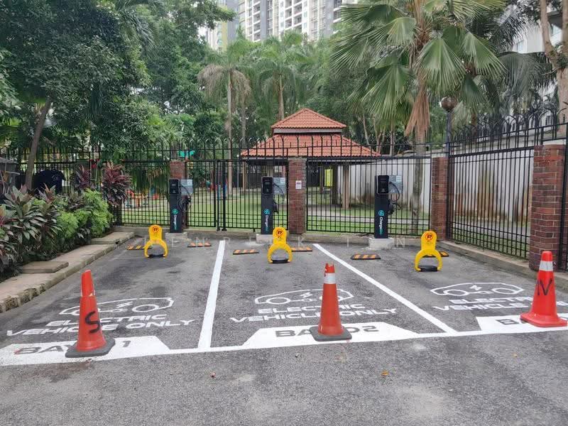 Condominium for Sale at Summer Villa - Henrick Tan - Exterior - PropertyGuru.com.my