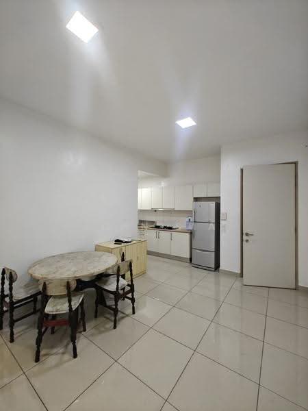 Kediaman Servis untuk Disewa di Greenfield Regency - John Sia - Kitchen - PropertyGuru.com.my