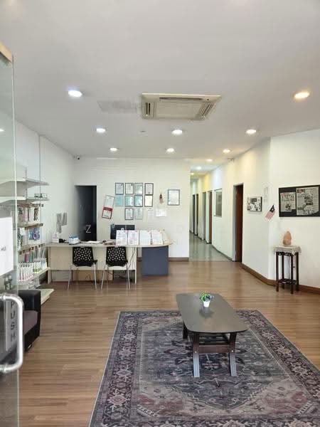 Shop / Office for Rent in Taman Sentosa (Klang) - Zhi Hong Loh - Lobby - PropertyGuru.com.my