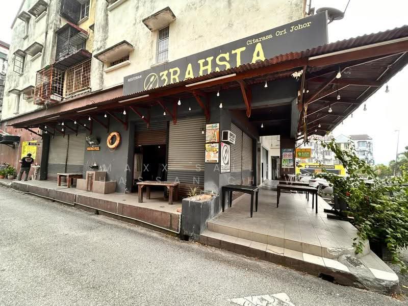 Kedai / Pejabat untuk Disewa di Seksyen 15 (Bangi) - Maxx Salleh Hassan Chew - Exterior - PropertyGuru.com.my