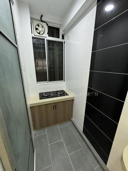 Condominium for Rent at Endah Puri - Harred Tan - Kitchen - PropertyGuru.com.my