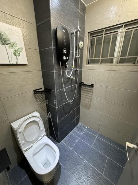 Condominium for Rent at Endah Puri - Harred Tan - Bathroom - PropertyGuru.com.my