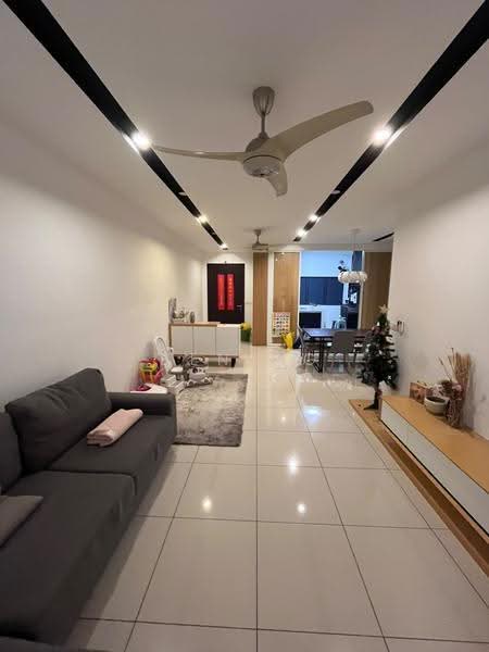 Condominium for Sale at Oasis 1 - BEN NG - Living Room - PropertyGuru.com.my
