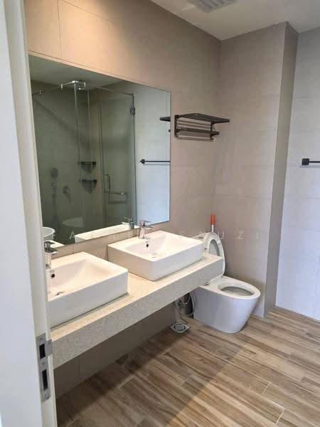 Service Residence for Rent at Hampton Damansara - Fathia Fauzi - Bathroom - PropertyGuru.com.my