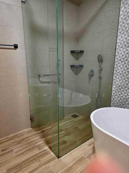 Service Residence for Rent at Hampton Damansara - Fathia Fauzi - Bathroom - PropertyGuru.com.my