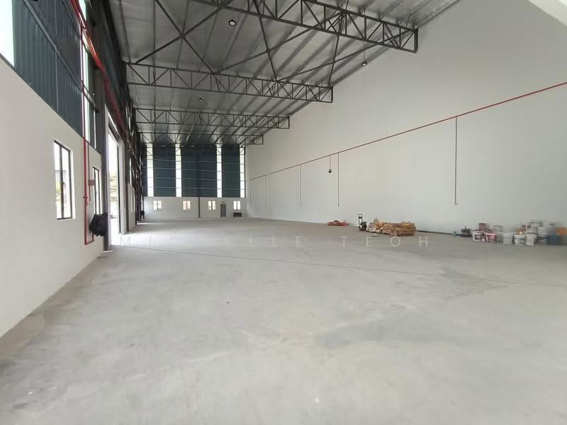 Semi-D Factory for Rent in Bandar Baru Bangi (Selangor) - Michelle Teoh - Interior - PropertyGuru.com.my