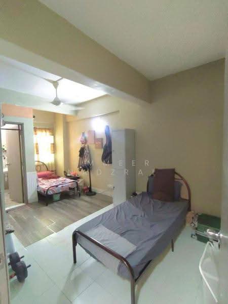 Kondominium untuk Dijual di Villaria - Ammeer Nadzrai - Bedroom - PropertyGuru.com.my