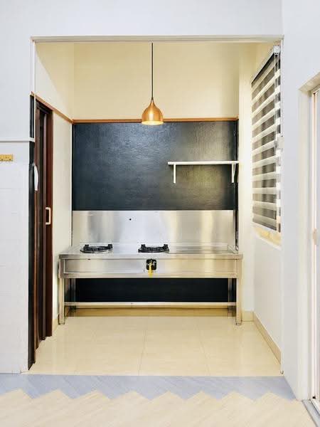 Pangsapuri untuk Disewa di Orchid @ Anggerik - Erin Yusof - Kitchen - PropertyGuru.com.my