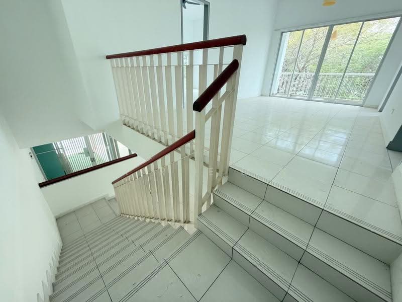 Rumah Teres 2-Tingkat untuk Disewa di Bandar Saujana Putra (Tanjong Duabelas) - Charlie Gan - Interior - PropertyGuru.com.my