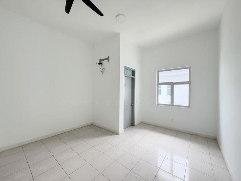 Rumah Teres 2-Tingkat untuk Disewa di Bandar Saujana Putra (Tanjong Duabelas) - Charlie Gan - Interior - PropertyGuru.com.my
