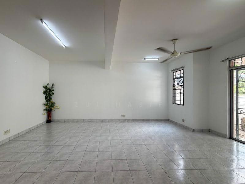 Rumah Teres 2-Tingkat untuk Dijual di Kajang (Selangor) - Zul Hasif - PropertyGuru.com.my