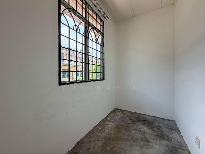 Rumah Teres 2-Tingkat untuk Dijual di Kajang (Selangor) - Zul Hasif - PropertyGuru.com.my