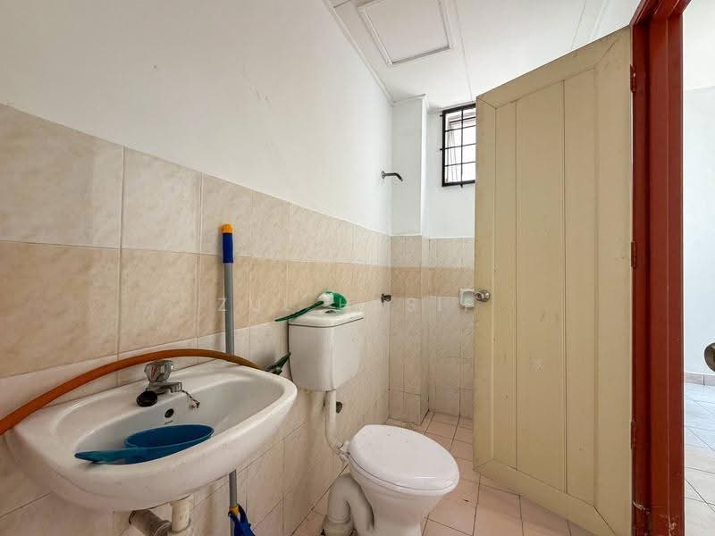 Rumah Teres 2-Tingkat untuk Dijual di Kajang (Selangor) - Zul Hasif - PropertyGuru.com.my