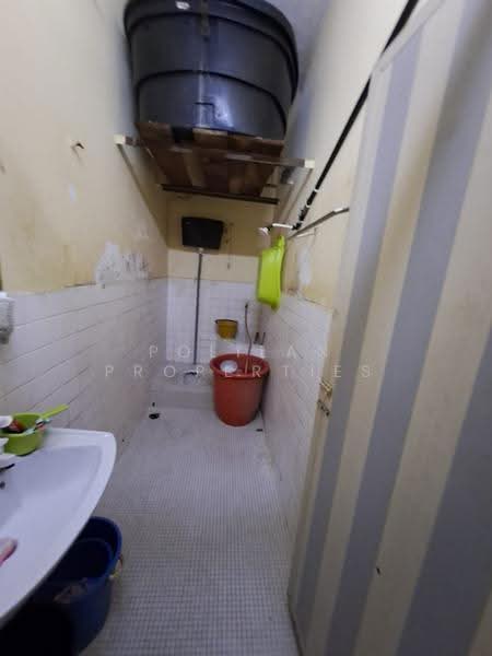 Rumah Flat untuk Dijual di Jalan Chempedak - Polilan Properties - Bathroom - PropertyGuru.com.my