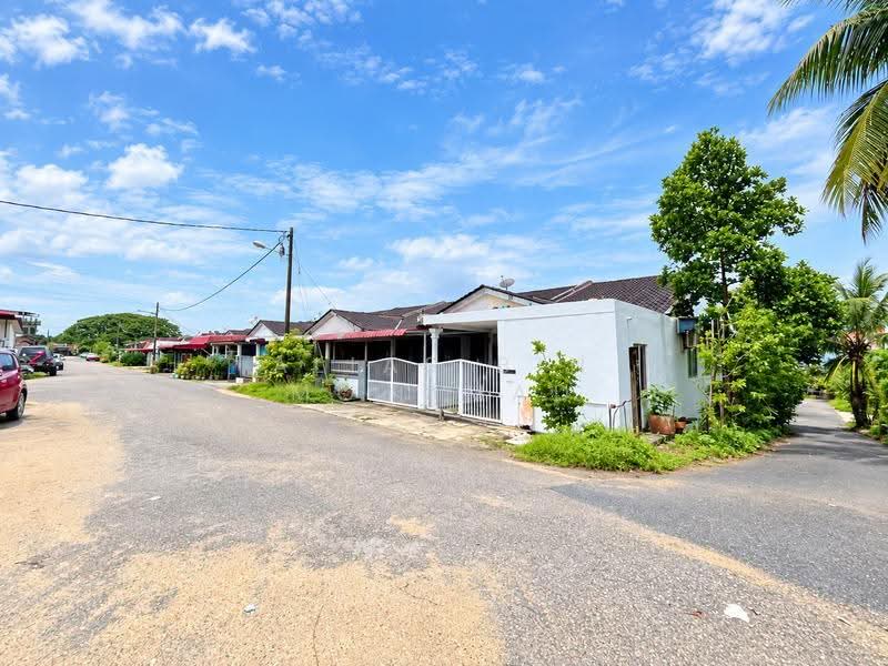 Rumah Teres 1-Tingkat untuk Dijual di Marang (Terengganu) - Alias Bin Mohamad - PropertyGuru.com.my