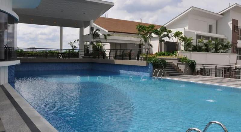 Kondominium untuk Disewa di Axis Residence - Rich Rao - Pool - PropertyGuru.com.my