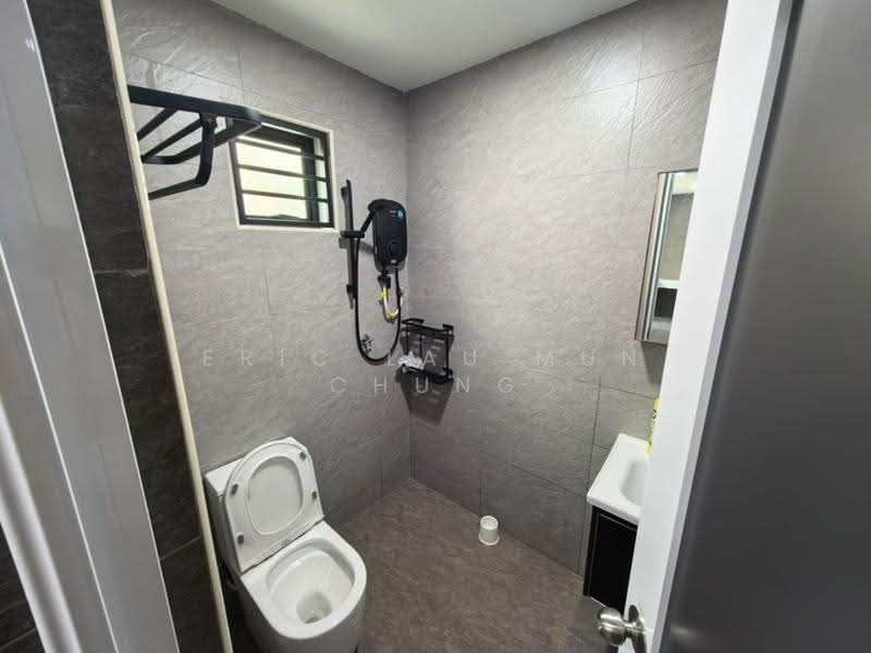 2-storey Terraced House for Rent in Bandar Sunway (Sunway) - Eric Lau Mun Chung - Bathroom - PropertyGuru.com.my