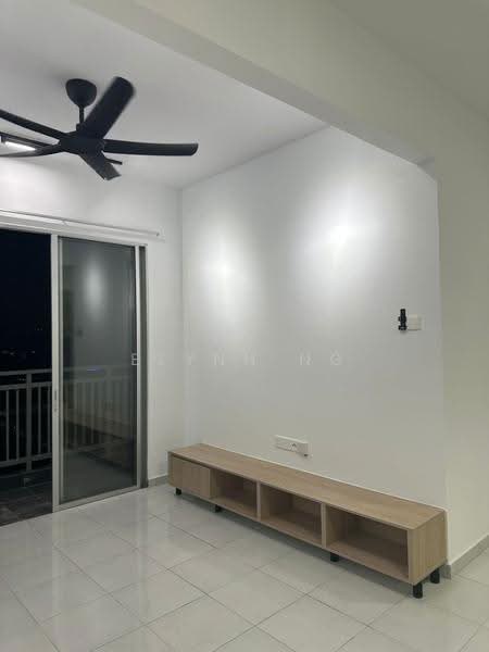 Pangsapuri untuk Disewa di Seri Topaz - Elynn Ng - Living Room - PropertyGuru.com.my