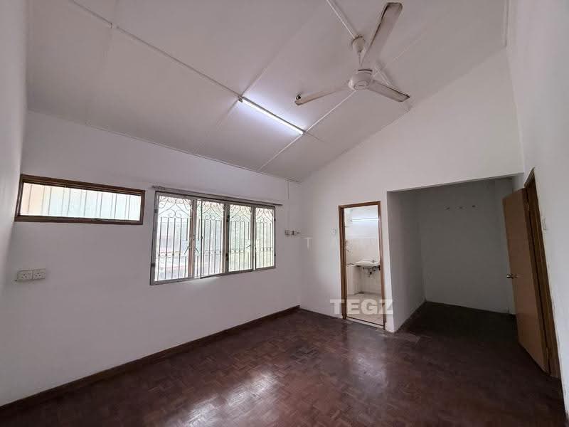 2-storey Terraced House for Sale in Klang (Selangor) - Zeff Tan - PropertyGuru.com.my