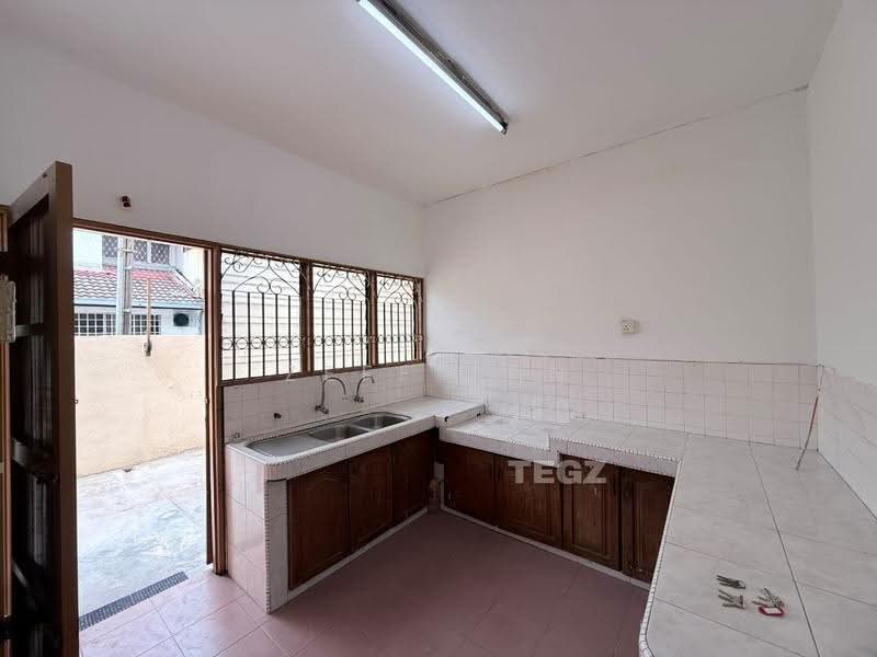2-storey Terraced House for Sale in Klang (Selangor) - Zeff Tan - PropertyGuru.com.my