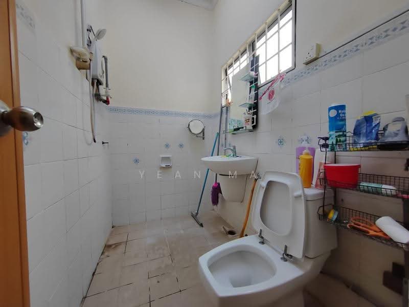 Terraced House for Sale in Rawang (Selangor) - Yean Ma - Bathroom - PropertyGuru.com.my