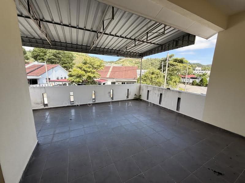 Bungalow House for Sale in Sri Pulai Seremban Bungalow (Seremban) - Ong Jia Hui - Balcony - PropertyGuru.com.my