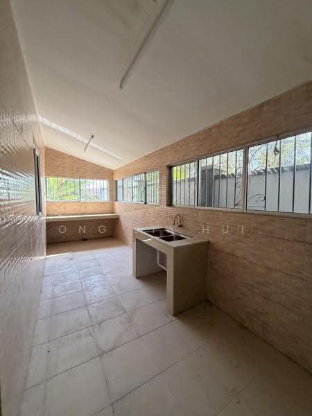 Bungalow House for Sale in Sri Pulai Seremban Bungalow (Seremban) - Ong Jia Hui - Kitchen - PropertyGuru.com.my