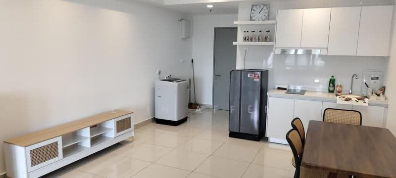 Kediaman Servis untuk Disewa di Tulip Residence - Nazrin Affendy - Living Room - PropertyGuru.com.my