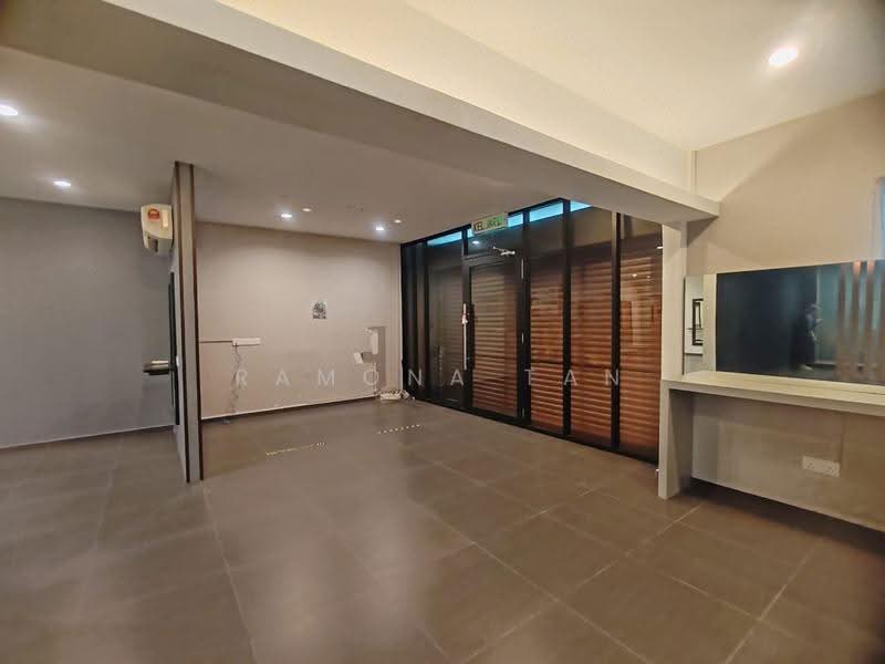 Kedai / Pejabat untuk Disewa di Bandar Hilir (Melaka City) - Ramona Tan - Entrance - PropertyGuru.com.my