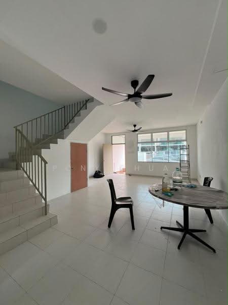 2-storey Terraced House for Rent in Taman Pulai Mutiara (Iskandar Puteri (Nusajaya)) - Pony Chua - Living Room - PropertyGuru.com.my