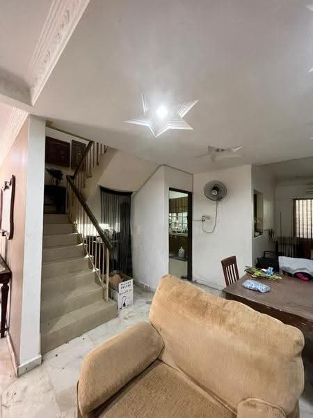 2-storey Terraced House for Sale in Taman Sri Jelok (Kajang) - WK Foong - Living Room - PropertyGuru.com.my