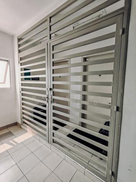 Kediaman Servis untuk Dijual di Alanis Residence - Wan Azemi Wan Daud - PropertyGuru.com.my
