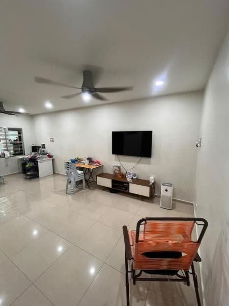 Rumah Teres 2-Tingkat untuk Dijual di Taman Nusa Bestari 2 (Iskandar Puteri (Nusajaya)) - Ty Tan - Living Room - PropertyGuru.com.my